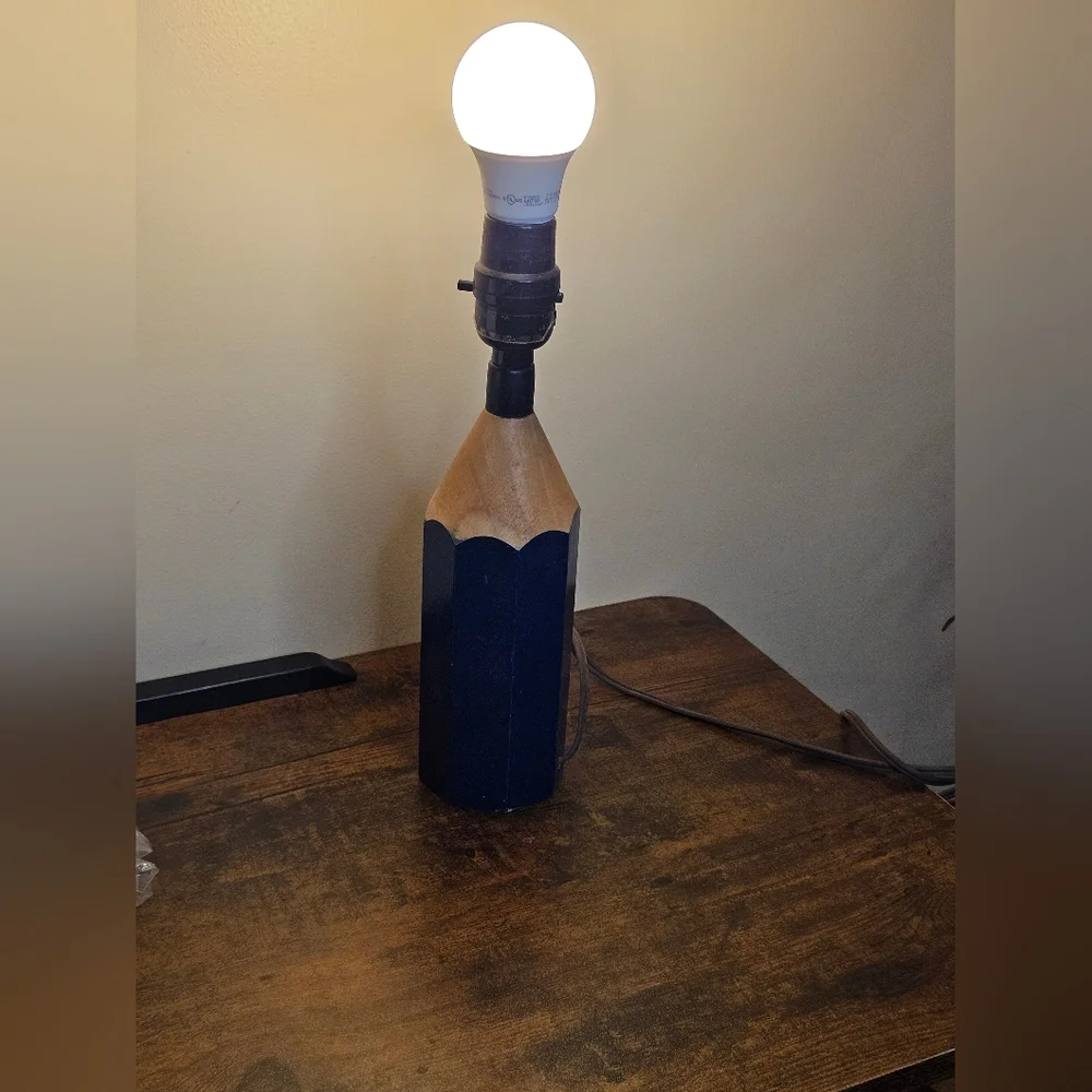 Vtg 80's Post Modern Oversized Blue Pencil Pop Art Maximalist‎ Desk Table Lamp